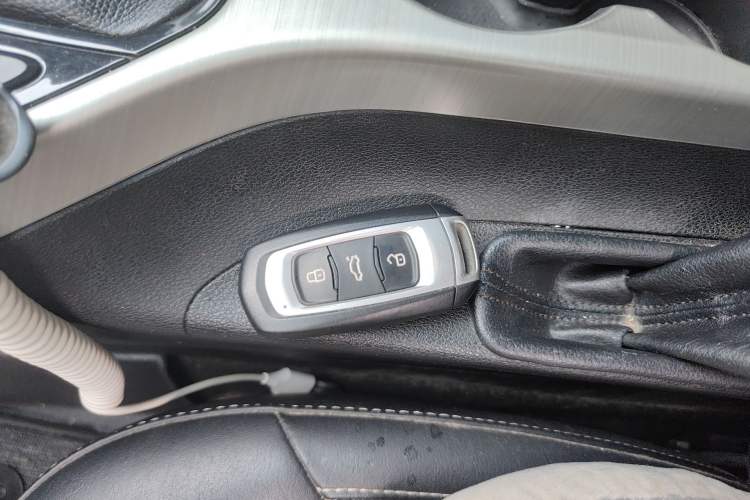 Used Geely Auto Emgrand GL 2017 1.8L Manual Elite Model
