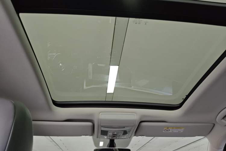 Used Volkswagen Teramont 2020 330TSI Two-Wheel-Drive Luxury Edition China VI Standard Headliner