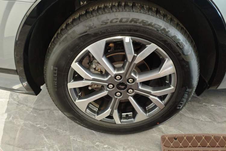 Used Ford Edge 2023 Ford Explorer L 2.0T EcoBoost Four-Wheel Drive 7-Seater Supreme Model