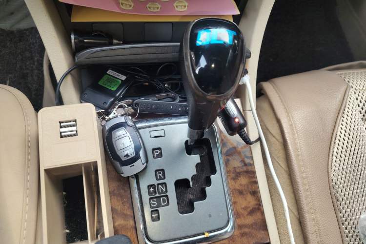 Used BYD G6 2013 1.5TID Automatic Luxury Model
