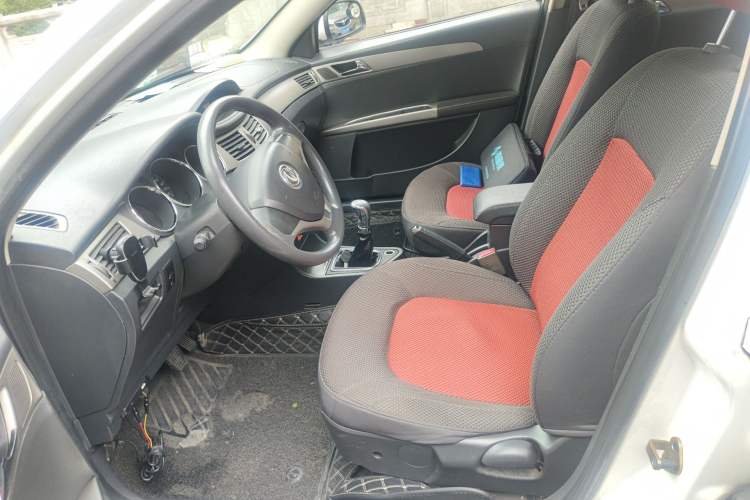 Used Dongfeng Aeolus H30 2014 CROSS 1.5L Manual Gratitude Edition
