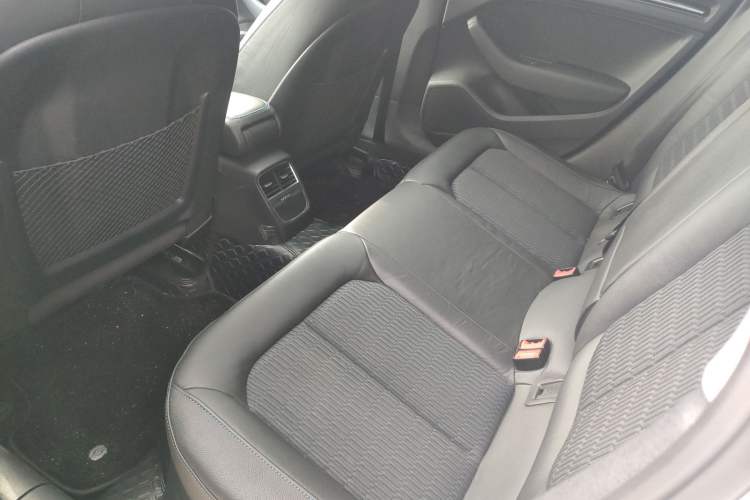 Used Audi A3 2019 Limousine 35 TFSI Fashion Edition China V standard
