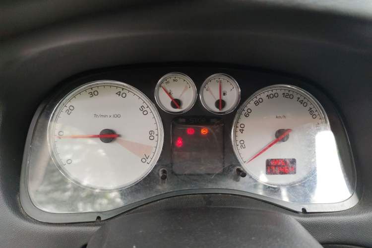 Used Peugeot 307 2012 Hatchback 1.6L Manual Comfort Edition
