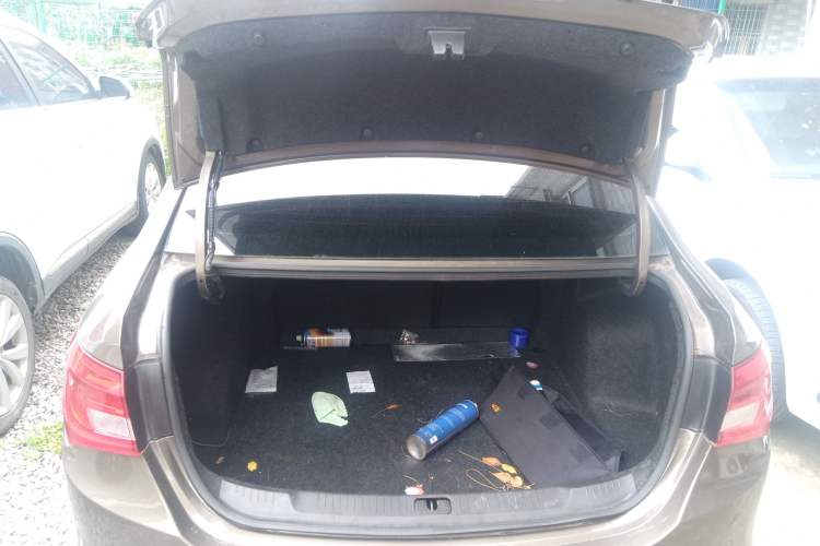 Used Buick GT 2015 18T Dual-Clutch Luxury Model Trunk