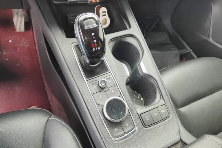 Used Cadillac XT4 2020 28T Two-Wheel-Drive Leading Version Gear Lever