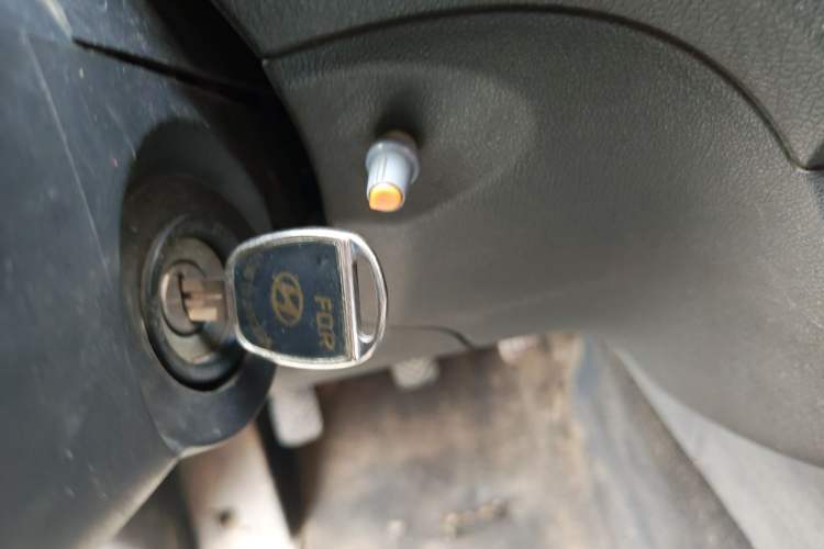 Used Dongfeng Fengon 330 2016 1.2L Manual Base Version DK12-07 Vehicle Key