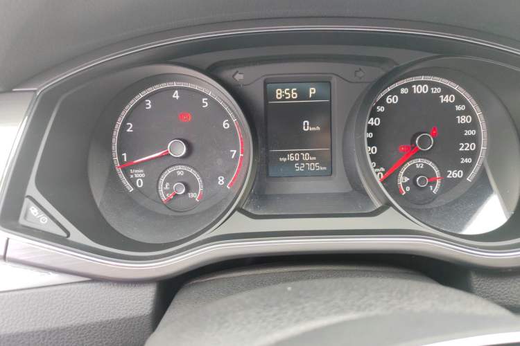 Used Volkswagen Passat  Odometer Close Up