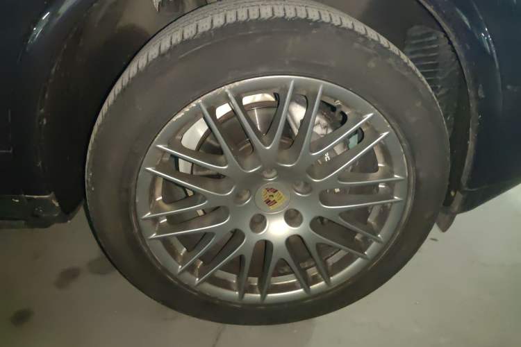 Used Porsche Cayenne 2016 Cayenne Platinum Edition 3.0T