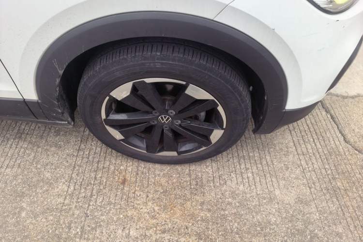 Used Volkswagen Tacqua 2020 1.5L Automatic Yue
