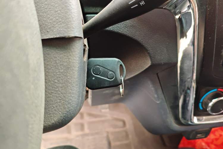 Used Jinbei Hiace X30 2019 1.5L Standard Version China VI SWC15M Vehicle Key