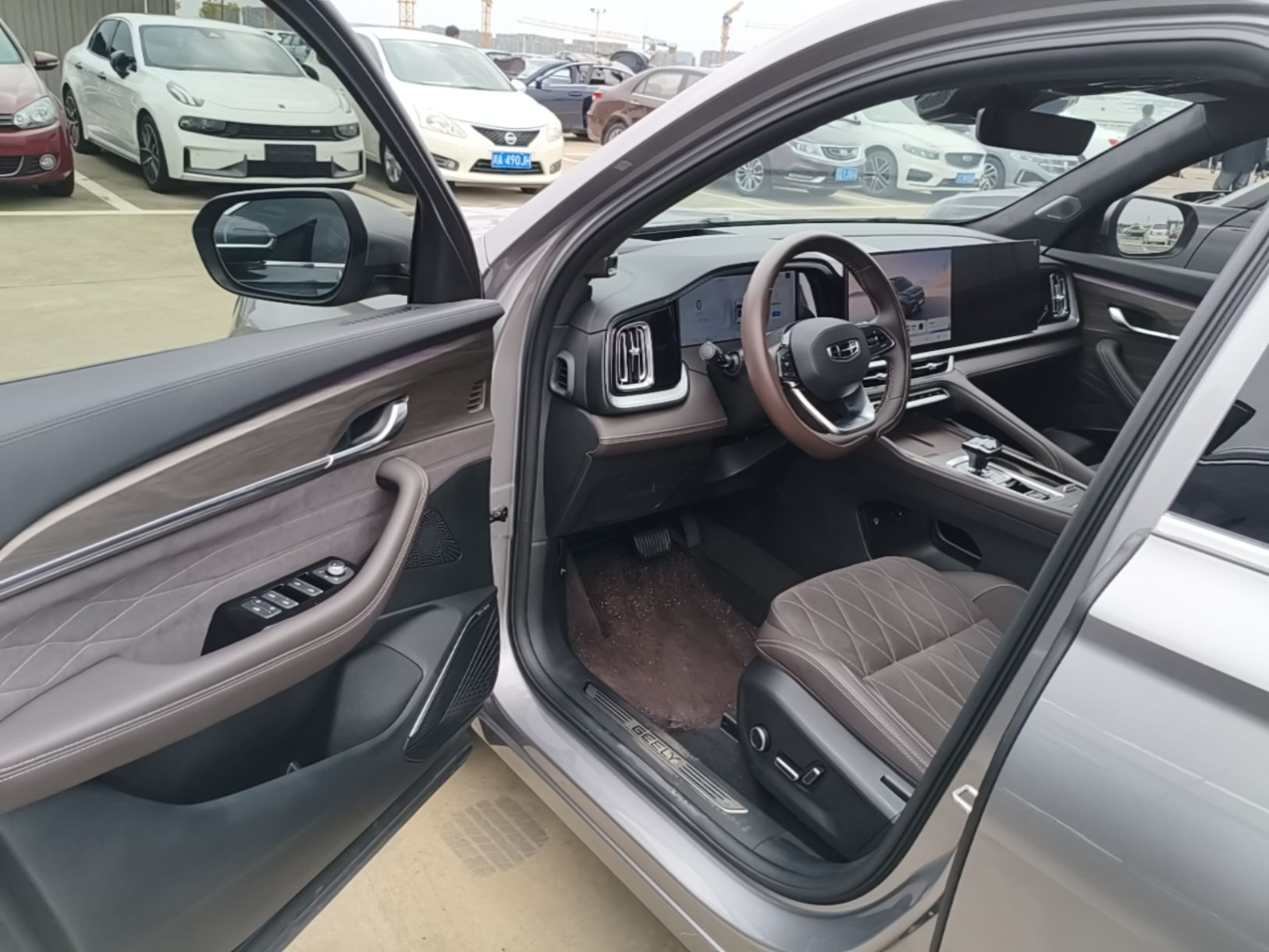 Geely Auto Monjaro L 2026 Model Oriental Yao 2.0TD Automatic Wangyue Edition — снимка 18