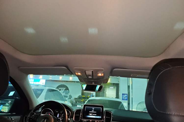 Used Mercedes-Benz GLE Coupe 2018 GLE 320 4MATIC Coupe SUV
