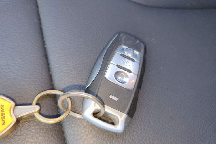 Used Haval H2 2017 Blue Label 1.5T Manual Two-Wheel Drive Elite Model Vehicle Key