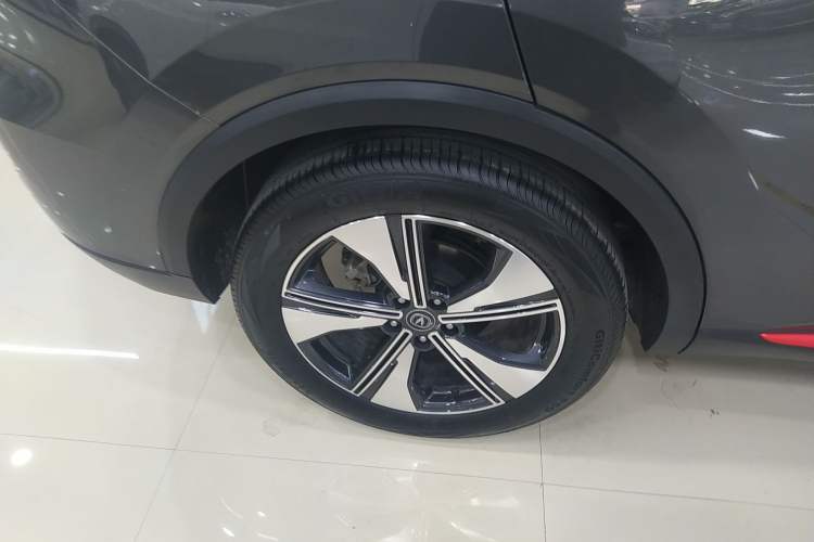 Used CHANGAN CS55PLUS 2022 2nd Generation 1.5T DCT Prestige Version Right Rear Wheel Hub