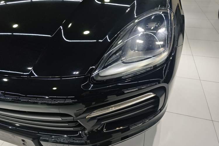 Used Porsche Cayenne E-Hybrid 2023 Cayenne E-Hybrid 2.0T Platinum Edition
