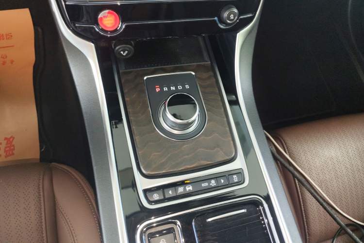 Used Jaguar XFL 2018 XFL 2.0T 250 PS Luxury Edition