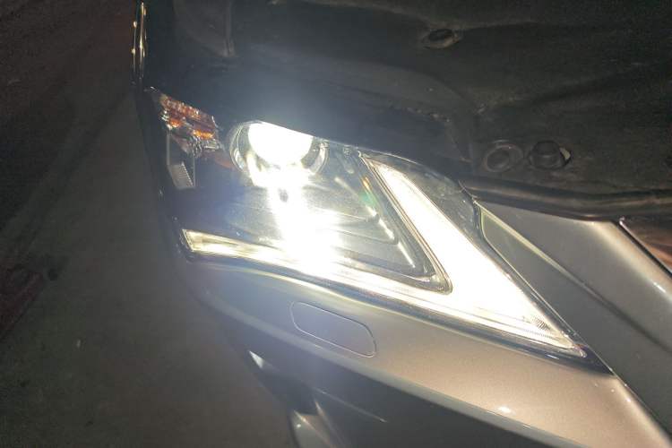 Used Lexus RX 2016 300 Two-Wheel Drive Elite Version China V Standard