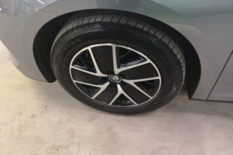 Used BYD Qin L 2024 DM-i 120KM Leading Model
