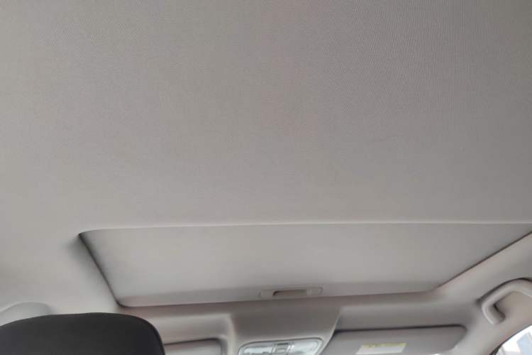 Used CHANGAN CS75 2015 1.8T Automatic 4x4 Prestige Model China V Emission Standard
