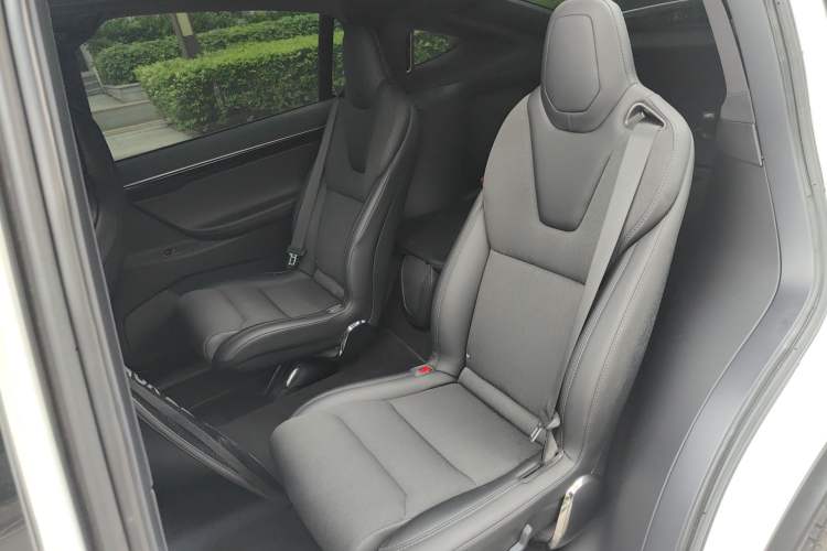 Used Tesla Model X 2017 X 100D Long Range Edition Left Rear Seat