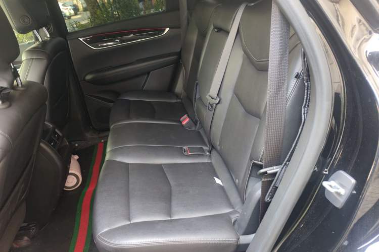 Used Cadillac XT5 2021 28T Luxury Model