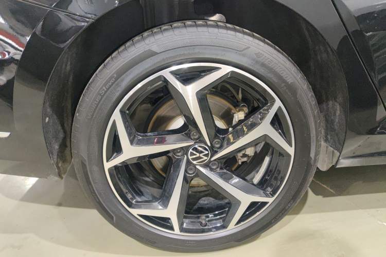 Used Volkswagen Passat 2025 Outstanding Model 380TSI Starry Dragon Edition
