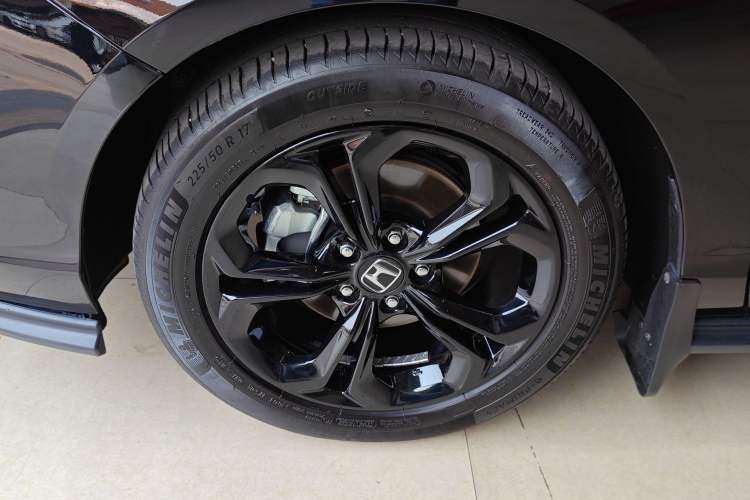 Used Honda Accord 2025 260TURBO Luxury Edition Left Front Wheel Hub