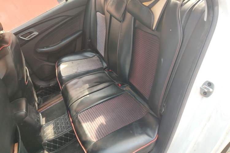 Used Roewe i5 2019 1.5L Manual 4G Connect Leehao Flagship Edition