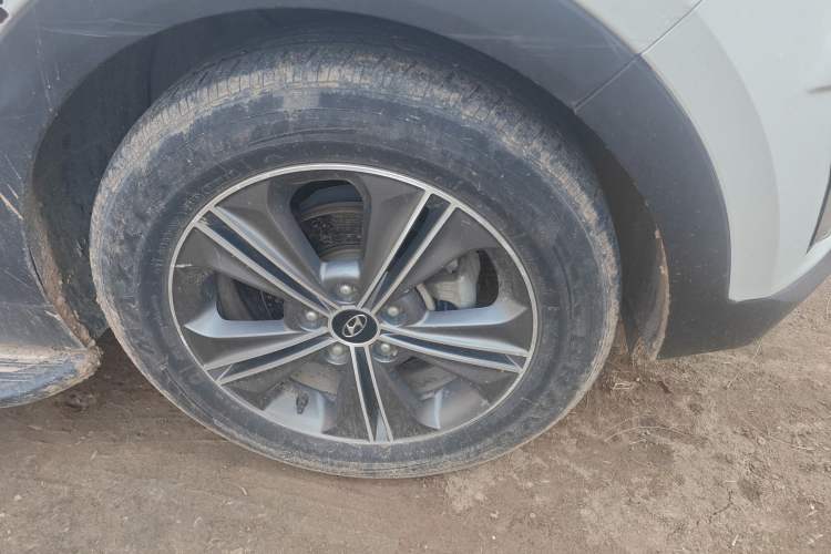 Used Hyundai ix25 2015 1.6L Automatic Two-Wheel Drive Smart GLS Trim
