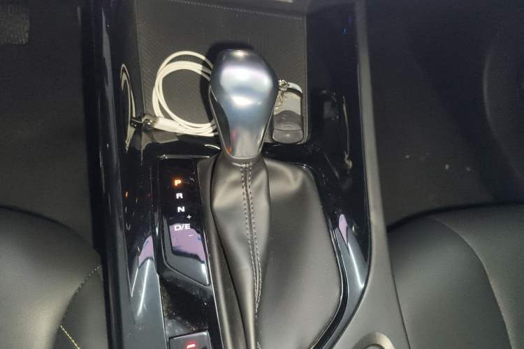 Used Roewe i5 2021 Revised Version 1.5L CVT Diamond Edition