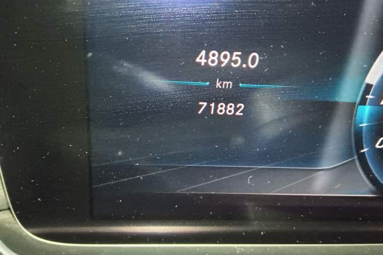 Used Mercedes-Benz E-Class 2018 Facelift E 200 L Sport Edition