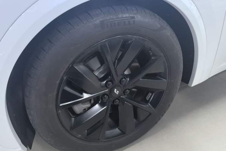 Used Li Auto L7 2023 Pro Model
