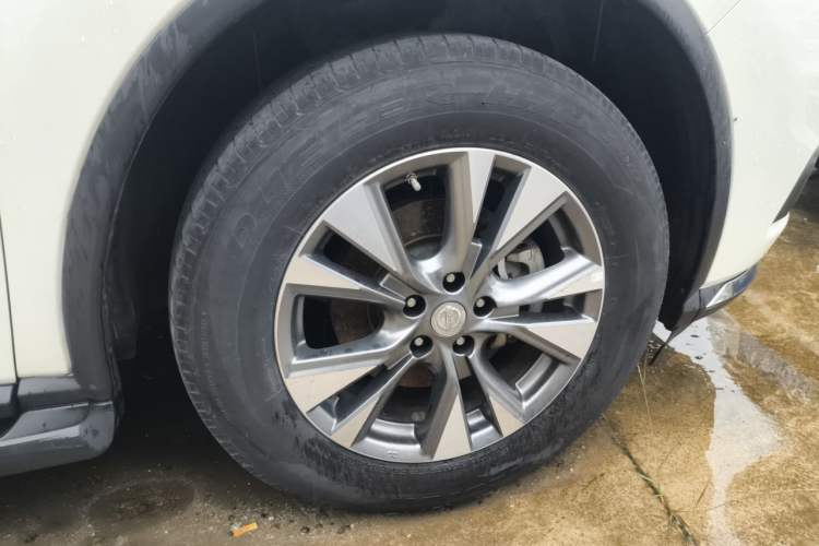 Used Nissan Murano 2021 2.5L XL Two-Wheel Drive Smart Connect Luxury Edition