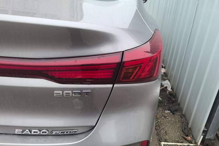 Used CHANGAN Eado 2022 PLUS Blue Whale NE 1.4T GDI DCT Prestige Edition
