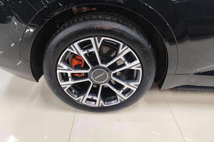 Used Lynk & Co 900 2025 1.5T Ultra Right Rear Wheel Hub