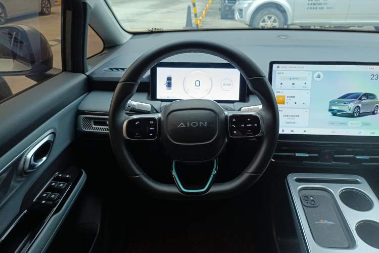 Used AION Y 2022 Plus 70 Smart Edition