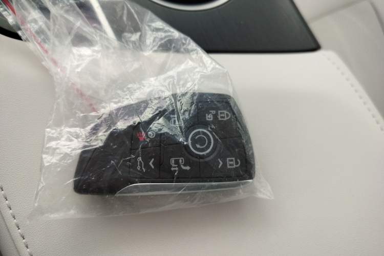 Used Buick GL8 New Energy 2026 Model Lu Zun Luxury Edition
