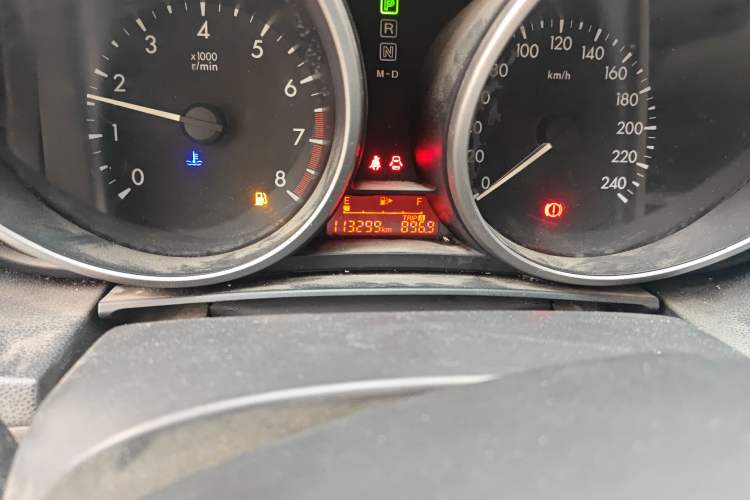 Used Mazda 5 2013 2.0L Automatic Luxury Edition Odometer Close Up