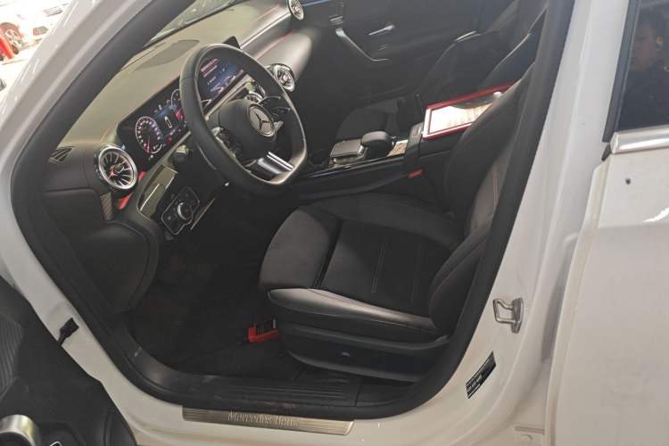 Used Mercedes-Benz A-Class 2023 A 200 L Fashion Model
