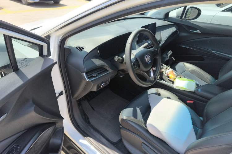 Used Buick Velite 6 2022 Connected Fashion PLUS Driver Seat