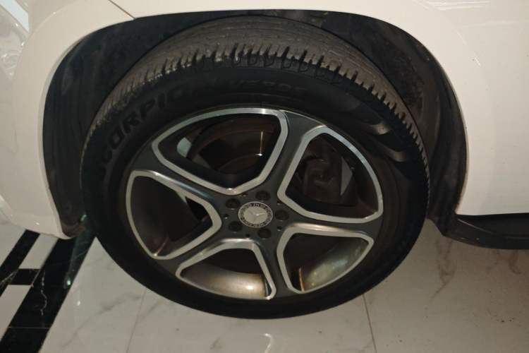 Used Mercedes-Benz GLK-Class 2015 GLK 300 4MATIC Fashion Edition Ultimate Version
