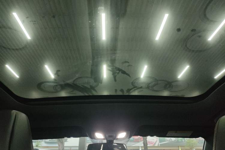 Used CHANGAN UNI-V 2022 2.0T Sporty Version Headliner