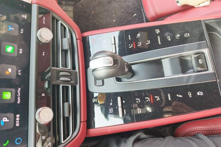 Used Porsche Macan 2022 Macan S 2.9T Gear Lever