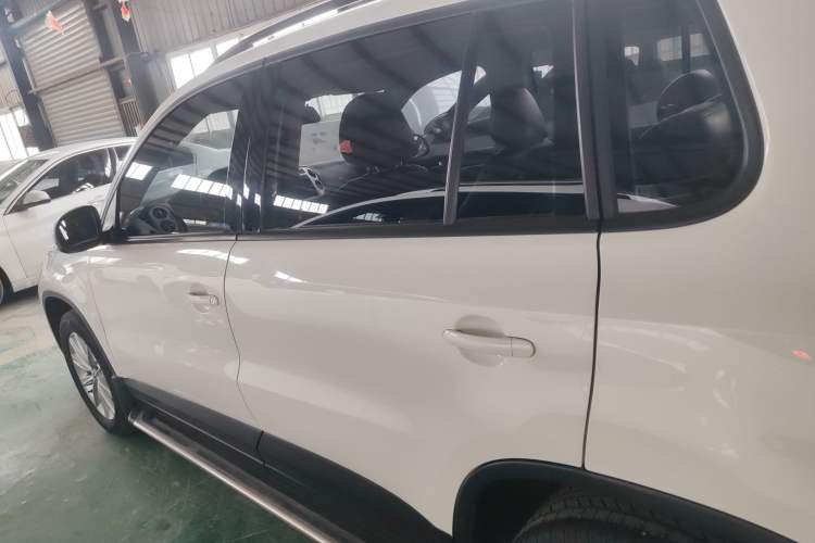 Used Volkswagen Tiguan 2017 300TSI Automatic Two-Wheel Drive Silk Road Comfort Edition
