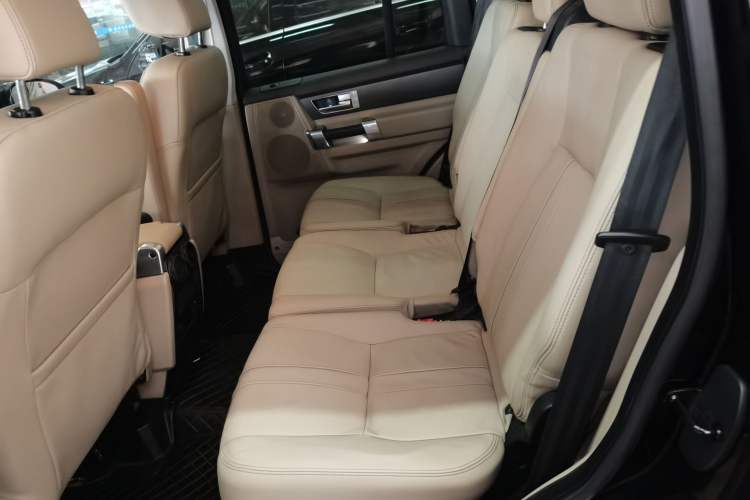 Used Land Rover Discovery 2015 3.0 SC V6 HSE