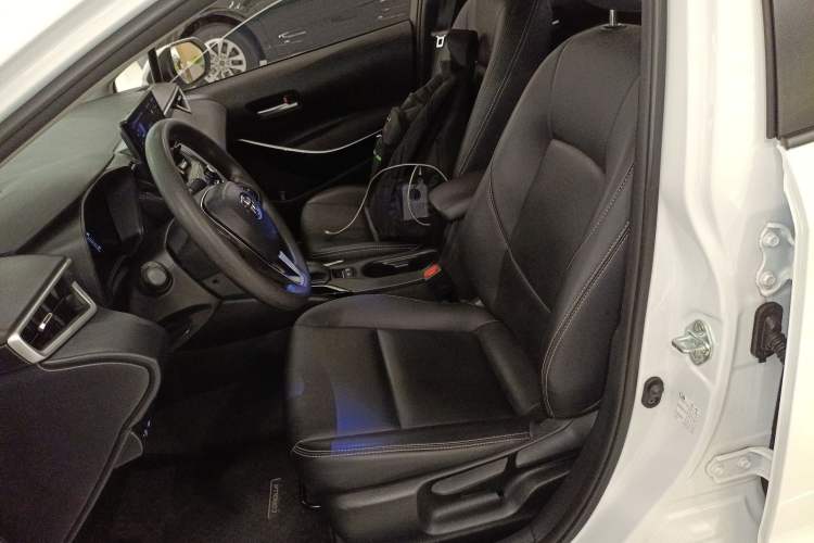 Used Toyota Corolla 2023 1.8L Smart Electric Hybrid Dual-Motor Elite Edition Left Front Seat