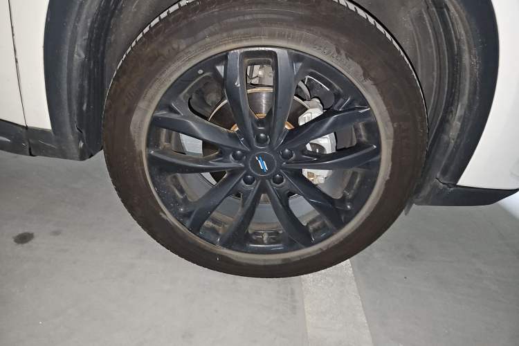 Used CHANGAN OSHAN X5 PLUS 2023 Revised Version 1.5T DCT Navigation Edition
