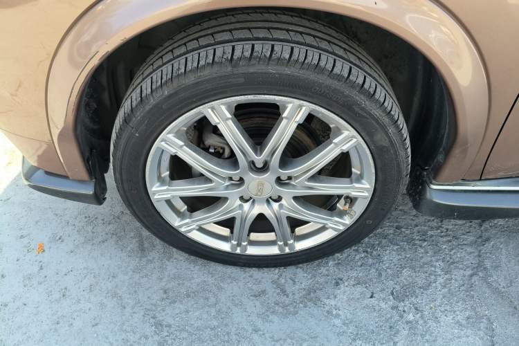 Used Infiniti ESQ 2014 1.6L Luxury Edition