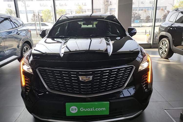 Used Cadillac XT4 2018 28T Two-Wheel-Drive Luxury Model