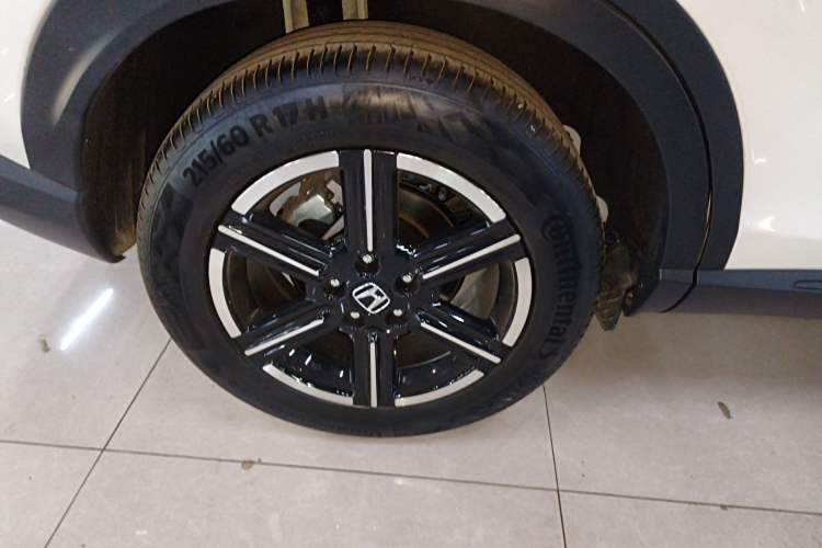 Used Honda Vezel 2023 1.5L CVT Tech Edition